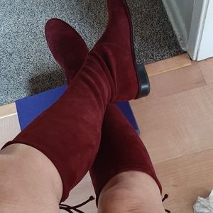 Holiday SALE!! Stuart Weitzman Burgundy "Lowland" Suede Boots, Gorgeous Boots!
